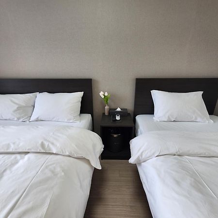 Sota Suite Sokcho World State Exterior photo
