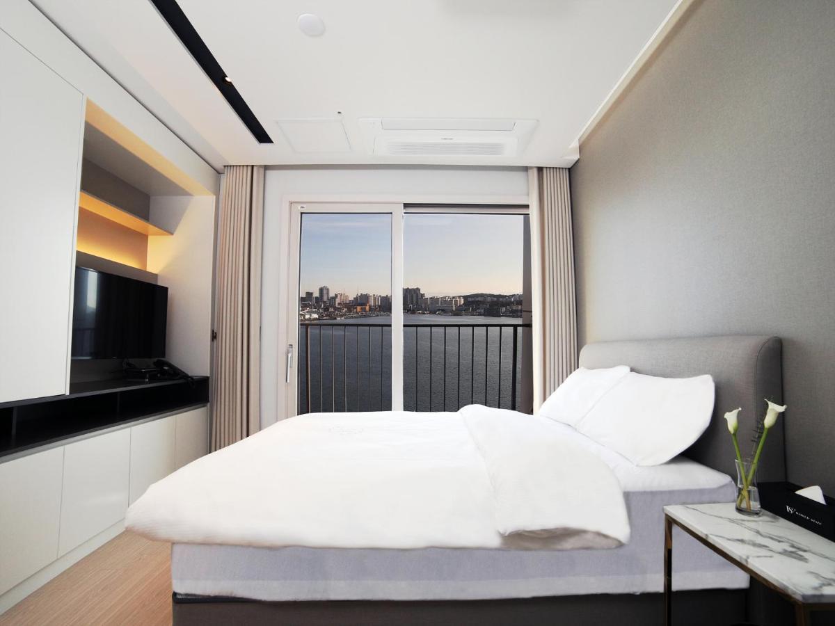 Sota Suite Sokcho World State Exterior photo