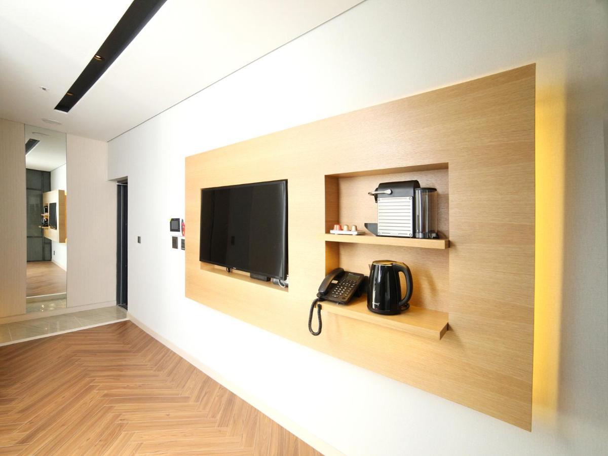Sota Suite Sokcho World State Exterior photo