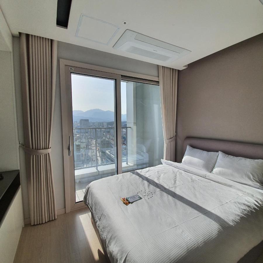 Sota Suite Sokcho World State Exterior photo