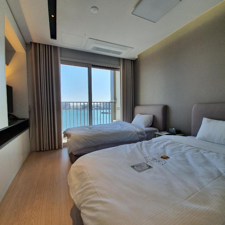 Sota Suite Sokcho World State Exterior photo